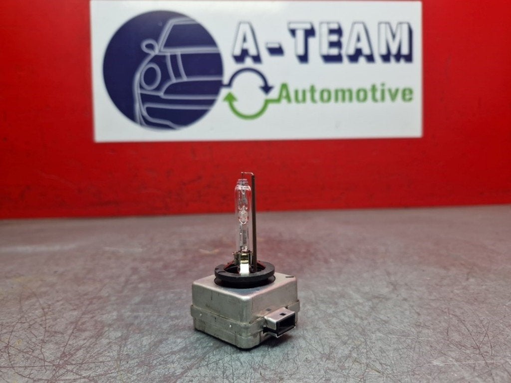 LAMPE XENON BMW 3 serie (E90) (12-2004/12-2011) (|66144|), Utilisé, BMW, Petuelring 130
80809  München, DE, Bayerische Motoren Werke AG