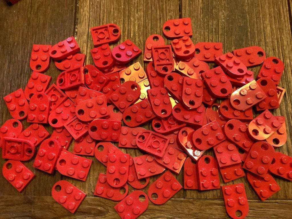 Lego Plate, Modified 2 x 3 with Hole rood 90 st / 330-10-2, Ophalen of Verzenden, Nieuw, Losse stenen, Lego