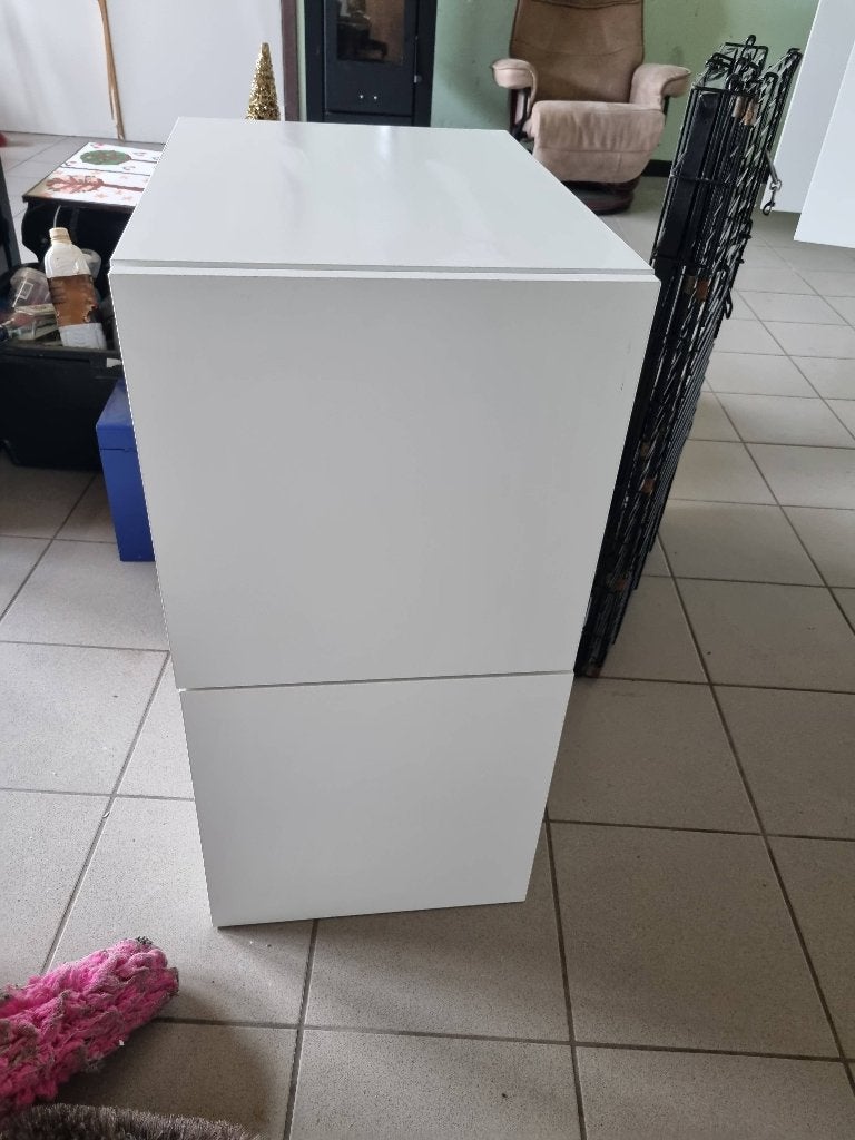 Hangkast ikea, Maison & Meubles, Armoires | Armoires murales, Avec porte(s), Comme neuf, Enlèvement, 50 à 75 cm