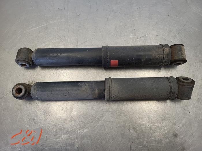 Kit amortisseur d'un Mercedes Citan, 3 mois de garantie, Utilisé, -, -