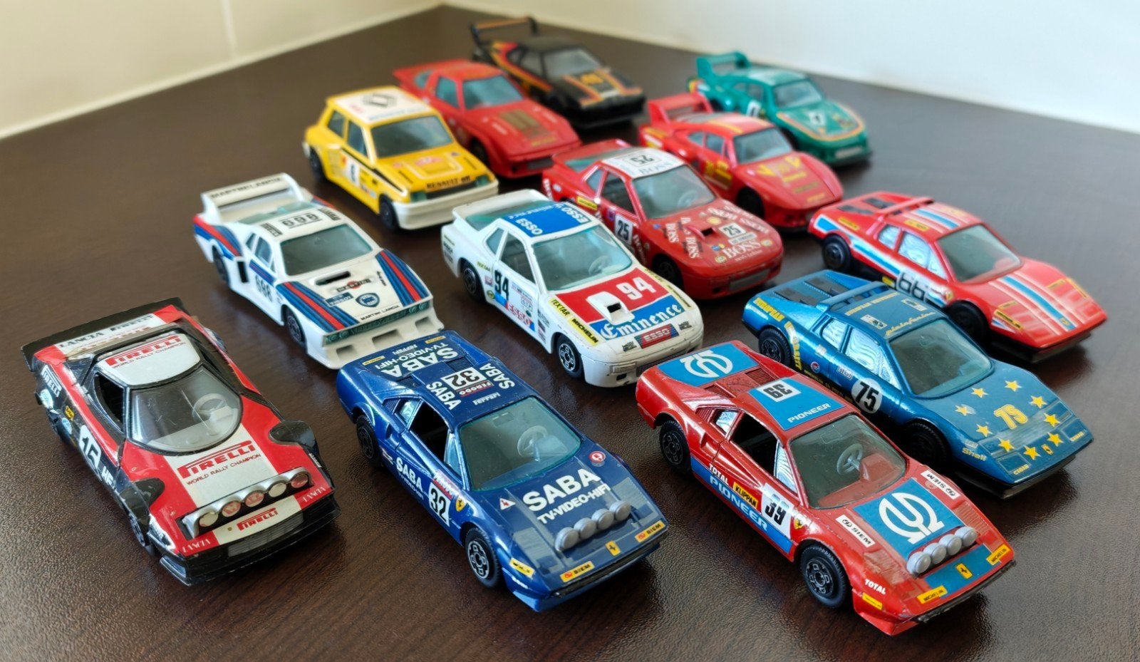 Vintage Bburago modelauto’s (13 stuks, 1:43), Enlèvement ou Envoi, Utilisé, Voiture, Autres marques