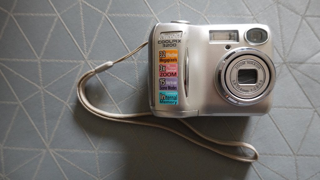 Nikon Coolpix 3200, Manuel, Moins de 4 fois, Comme neuf, Enlèvement