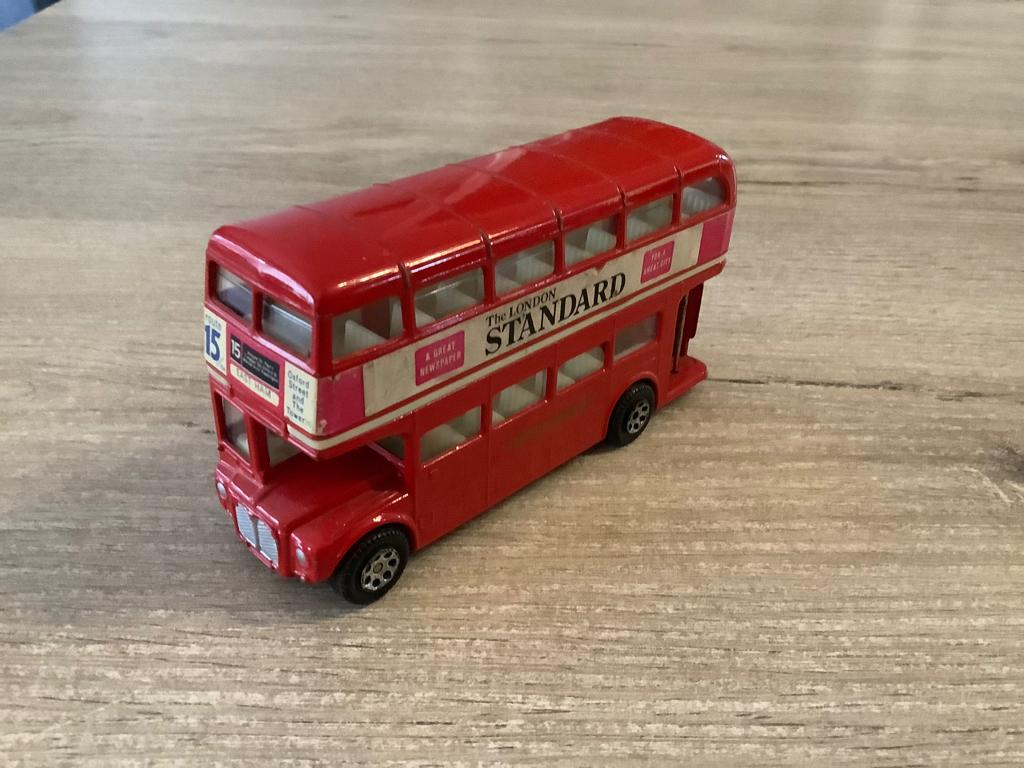 Bus londonien miniature à deux étages (échelle 1/43), Enlèvement ou Envoi, Comme neuf, Bus ou Camion, Corgi