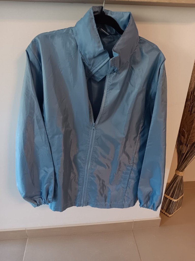 Imperméable type KW dame bleu ciel, taille 46/48, Enlèvement, Utilisé, Imperméable, Dames