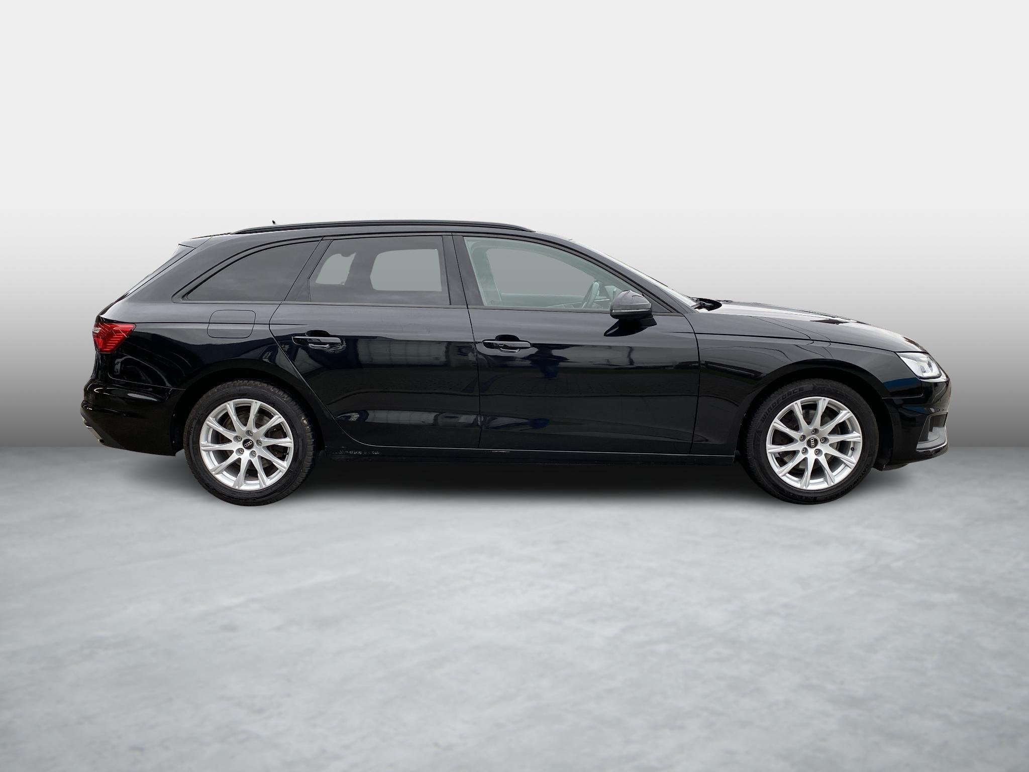 Audi A4 Avant 35 TFSi 110kW S tronic LED - KEYLESS GO - ALU, Auto's, Audi, Stof, Gebruikt, 4 cilinders, 164 g/km