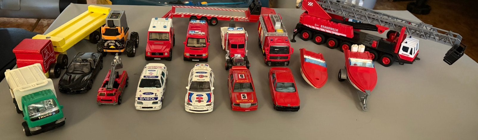 Speelgoed auto’s 17 stuks, Ophalen, Zo goed als nieuw