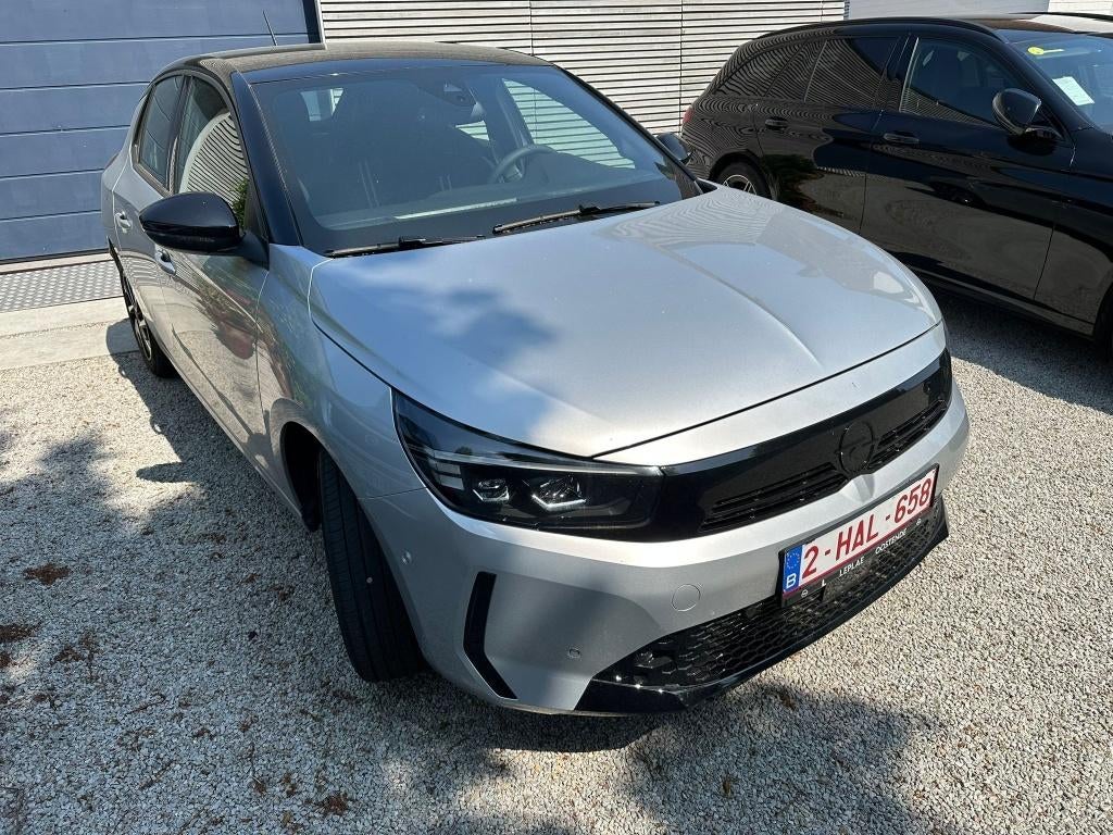 Opel Corsa GS 1.2T MT6 100PK - 7085 kilometer, Auto's, Opel, Voorwielaandrijving, https://public.car-pass.be/verify/7755-0996-6787