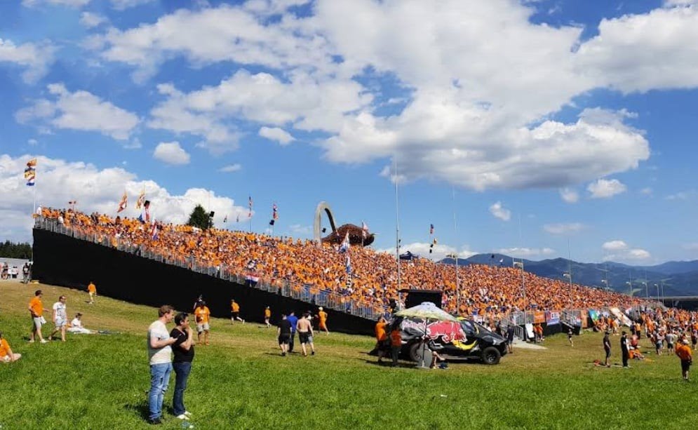 2x Weekendtickets GP Oostenrijk 2026 - Mitte Sector C, Tickets en Kaartjes, Overige Tickets en Kaartjes