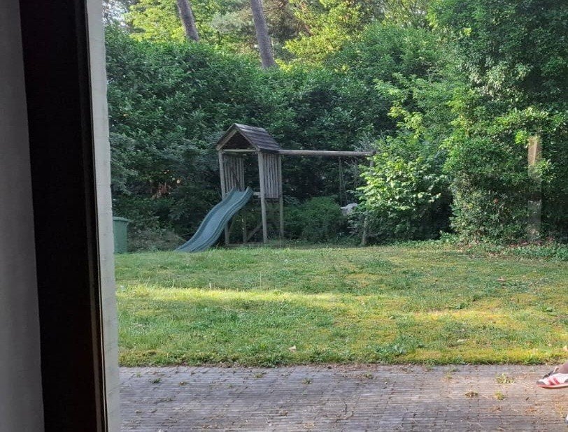 Speelhuisje met glijbaan en dubbele schommel, Kinderen en Baby's, Ophalen