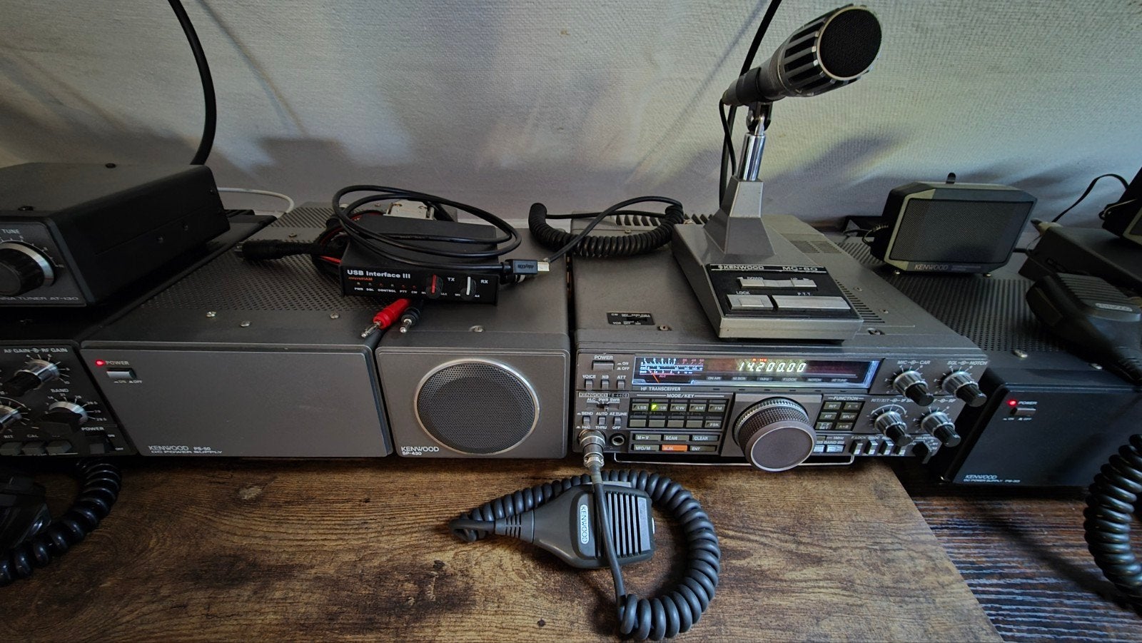 Kenwood TS-440SAT lijn, Telecommunicatie, Ophalen, Refurbished, Zender en Ontvanger