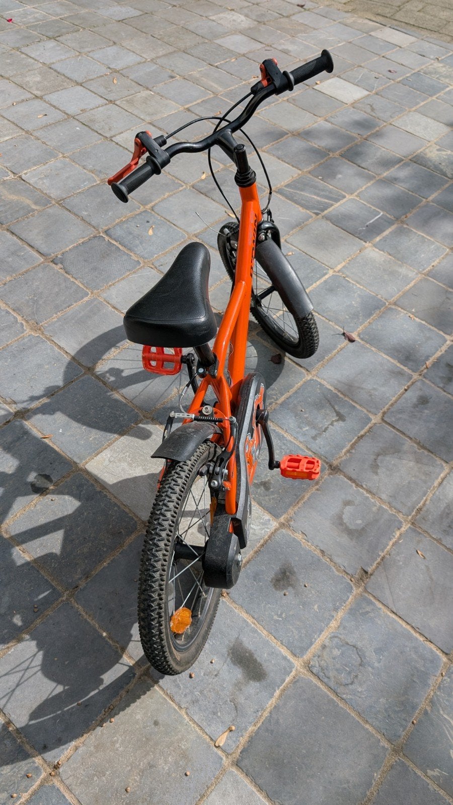 vélo 16 pouces orange decathlon, Vélos & Vélomoteurs, Enlèvement, Utilisé, Frein sur jante