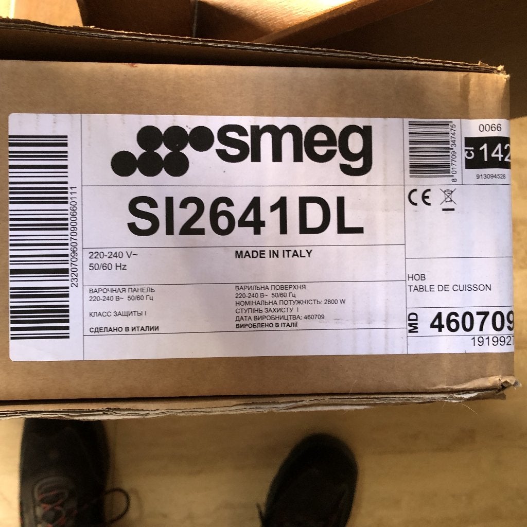 SMEG Inductiekookplaat (nieuw, maar defect), Elektronische apparatuur, Kookplaten, Ophalen, 4 kookzones, Energieklasse A of zuiniger
