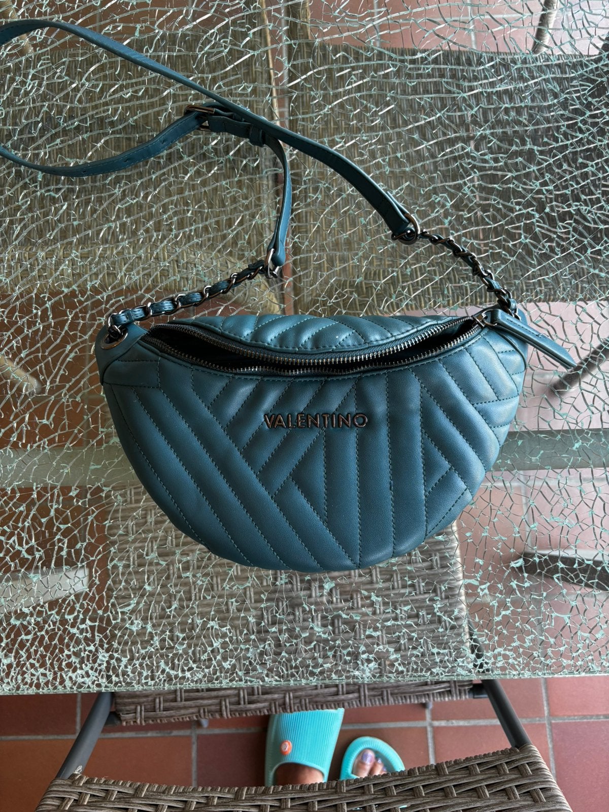 Valentino crossbody 40€, Handtassen en Accessoires, Tassen | Damestassen, Ophalen, Zo goed als nieuw
