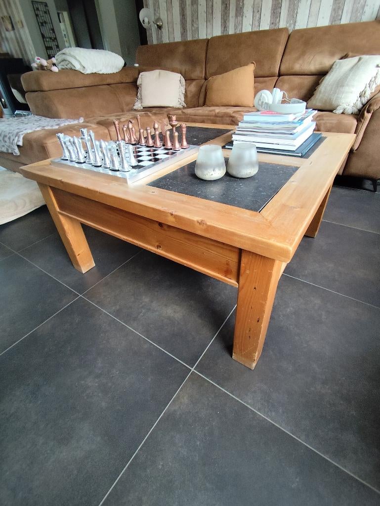 Table robuste en pin massif avec incrustation en pierre, Maison & Meubles, Tables | Tables de salon, Comme neuf, 50 à 75 cm, 50 à 100 cm