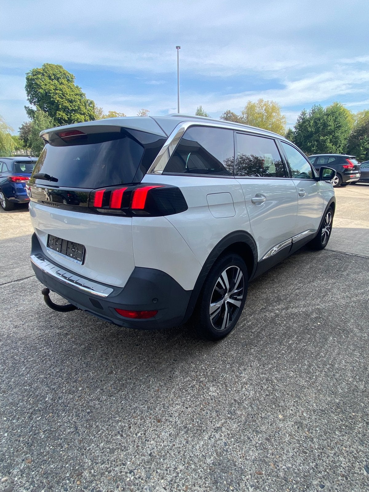 Peugeot 5008 1.5 diesel 5 plaatsen, Auto's, Peugeot, Voorwielaandrijving, 4 deurs, Navigatiesysteem, 4 cilinders