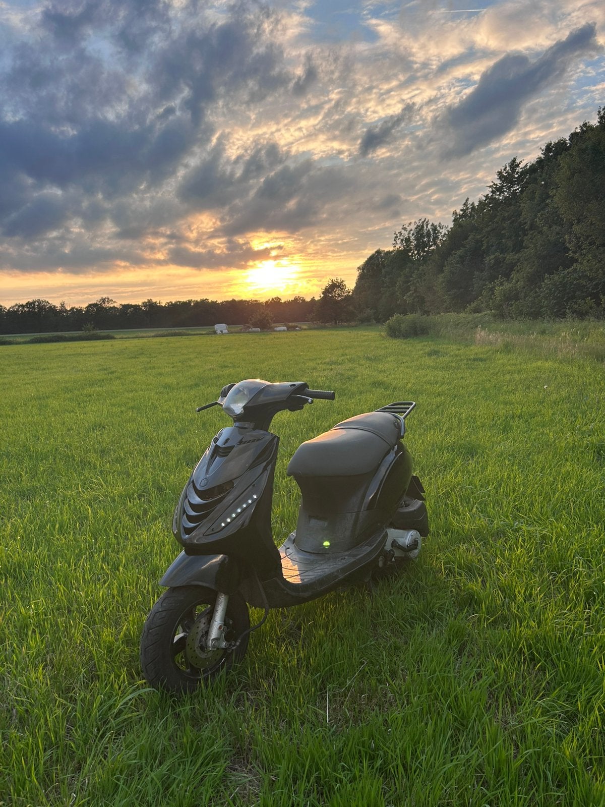 Piaggio Zip 50cc 4T A klasse, Vélos & Vélomoteurs, Scooters | Piaggio, Enlèvement ou Envoi, Zip, Utilisé, Classe A (25 km/h)