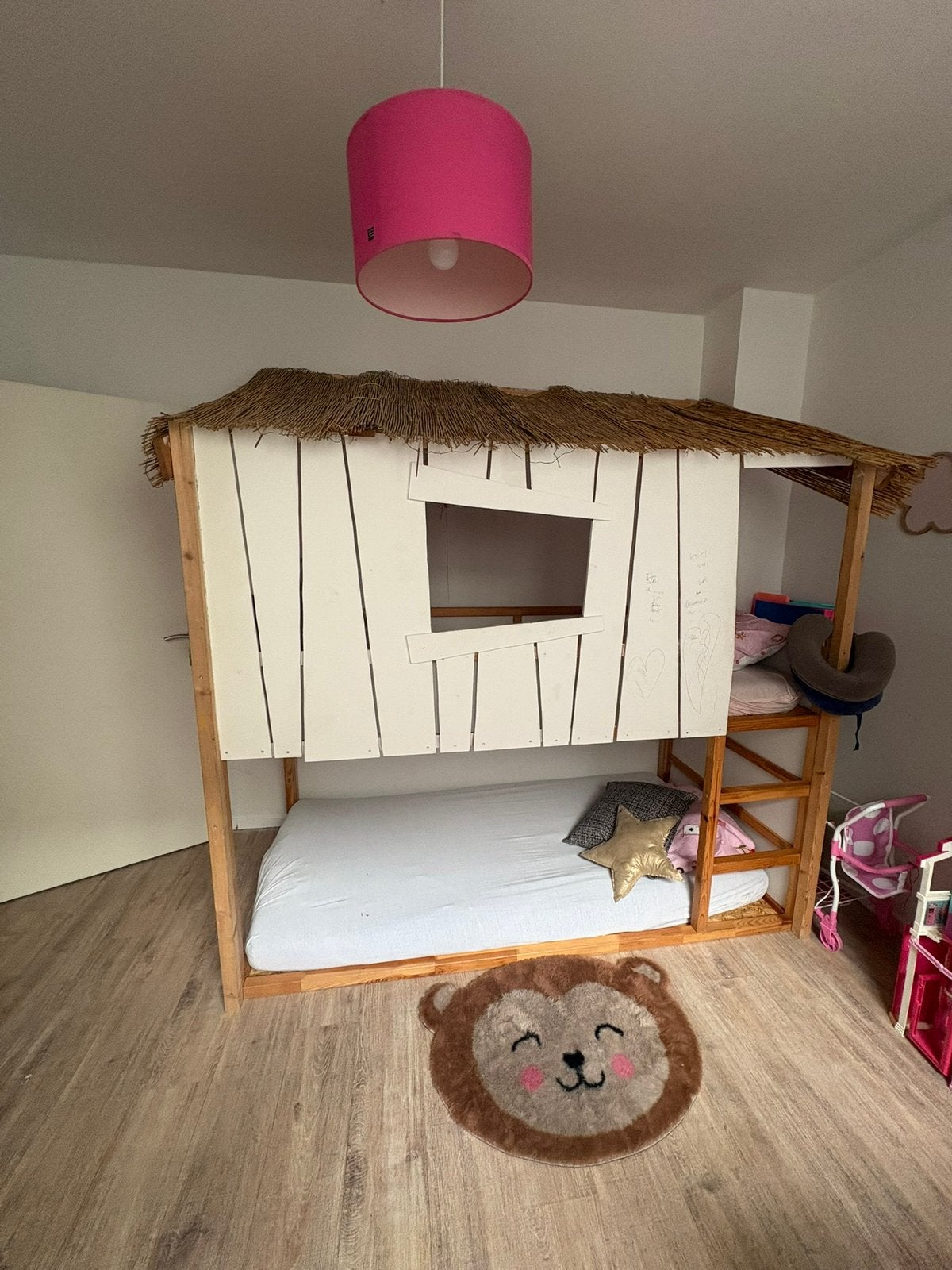 Lit cabane, Ophalen, Zo goed als nieuw