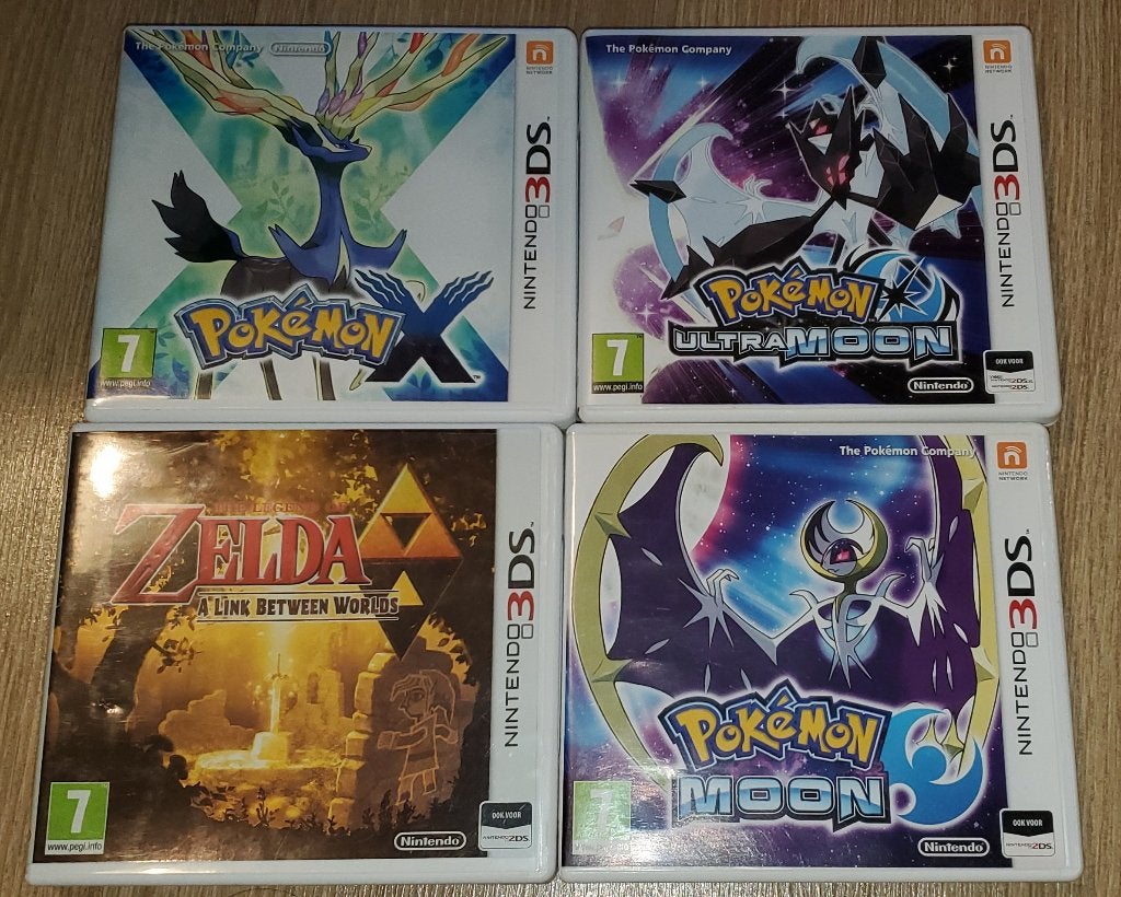 3DS/2DS Pokémon X en Pokémon UltraMoon te koop., Games en Spelcomputers, Overige genres, 1 speler, Ophalen of Verzenden, Zo goed als nieuw