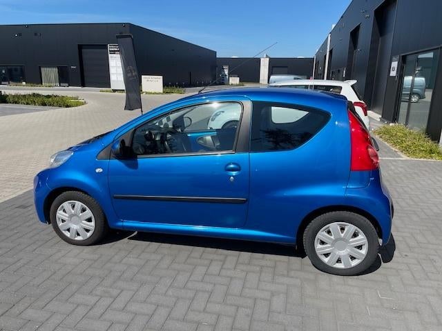 6 X Peugeot 107 1.0I in stock, betaalbaar, betrouwbaar, Auto's, Voorwielaandrijving, Stof, 50 kW, Blauw