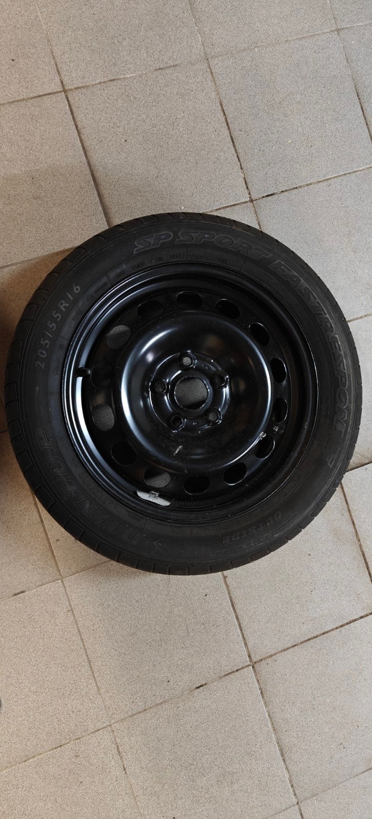 Reserve wiel golf 6, Ophalen