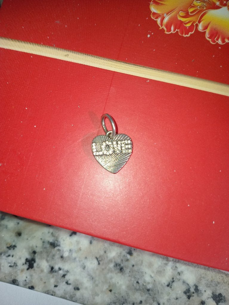 Pendentif LOVE en argent 925, avec vrais diamants, Enlèvement ou Envoi, Comme neuf, Argent, Argent
