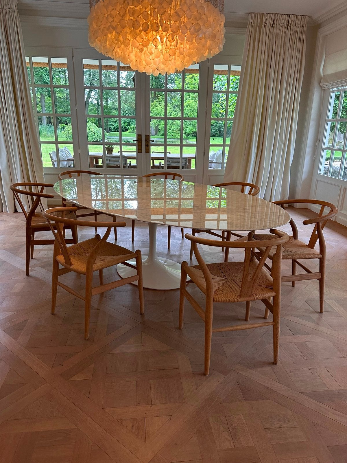 Ovale marmeren knoll tafel ovaal design, Ophalen, Zo goed als nieuw