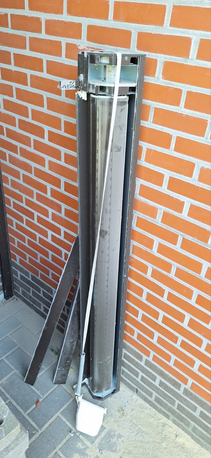 Opzet rolluik raam, Doe-het-zelf en Bouw, Rolluiken, Ophalen, Gebruikt, 100 tot 150 cm, Bruin