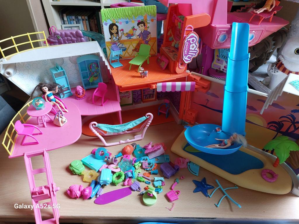 Polly pocket boot, Enfants & Bébés, Jouets | Maisons de poupées, Enlèvement