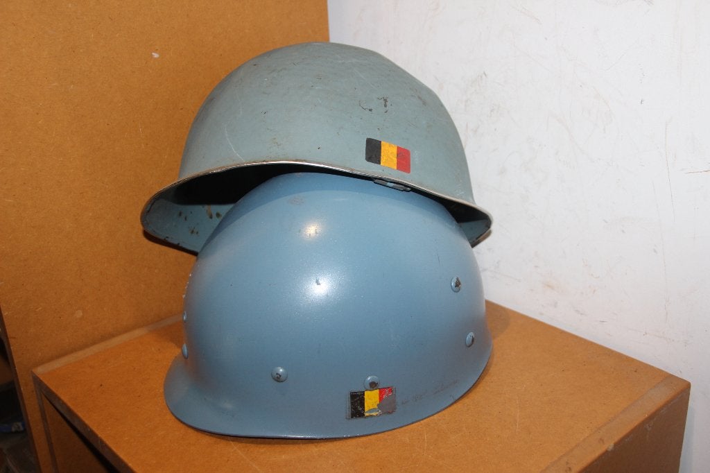 ABL M-51 volledige helm, Verzamelen, Verzenden, Landmacht, Helm of Baret