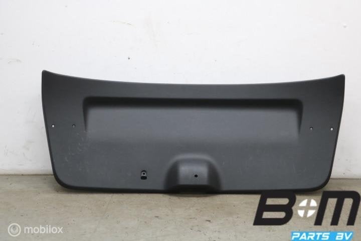 Bekleding achterklep onder Skoda Fabia 4 6VA867975, Utilisé