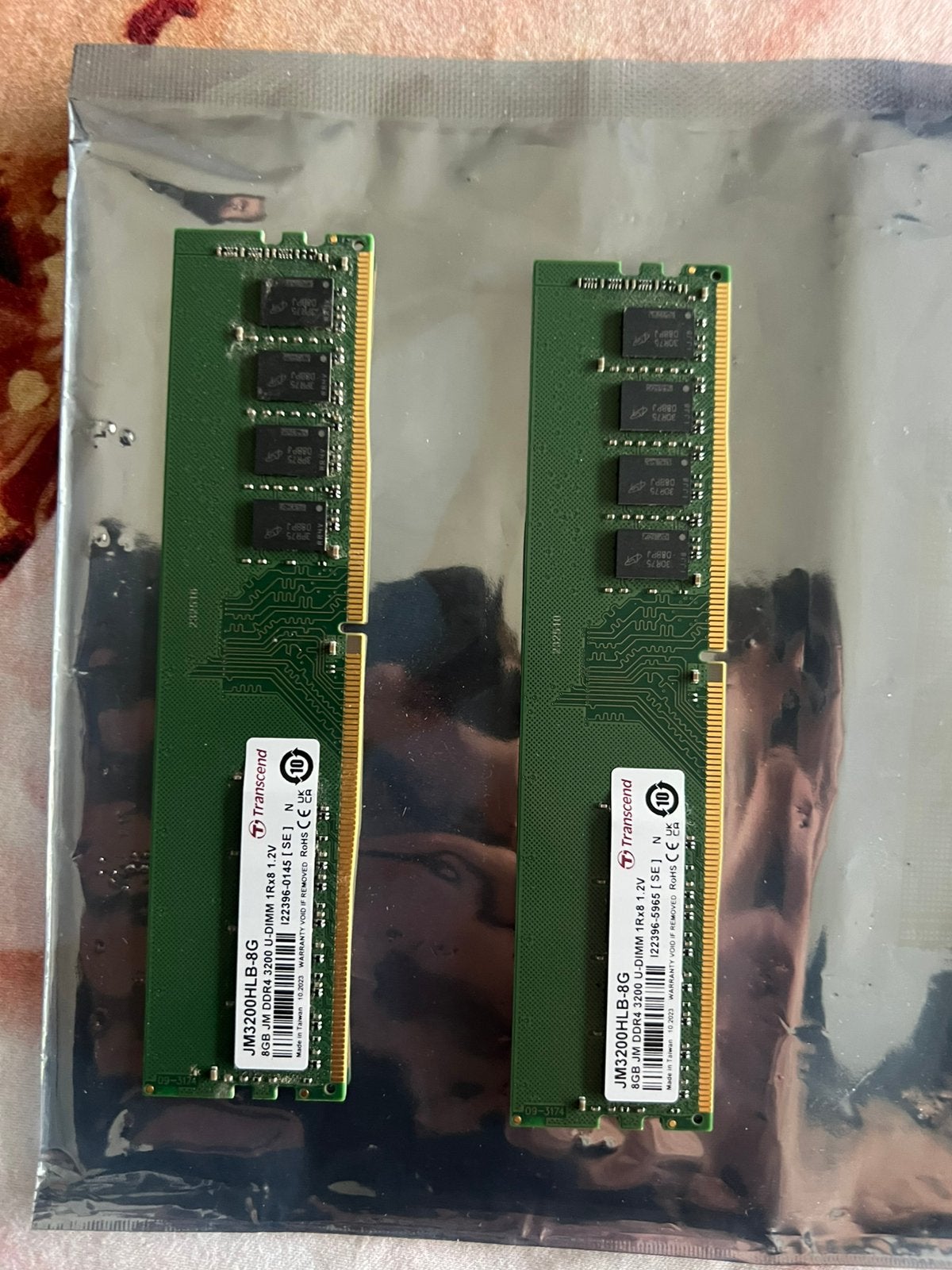 16GB DDR4 3200MHz RAM Kit Perfect voor Gaming, Computers en Software, RAM geheugen, Ophalen, Zo goed als nieuw, DDR4, Desktop