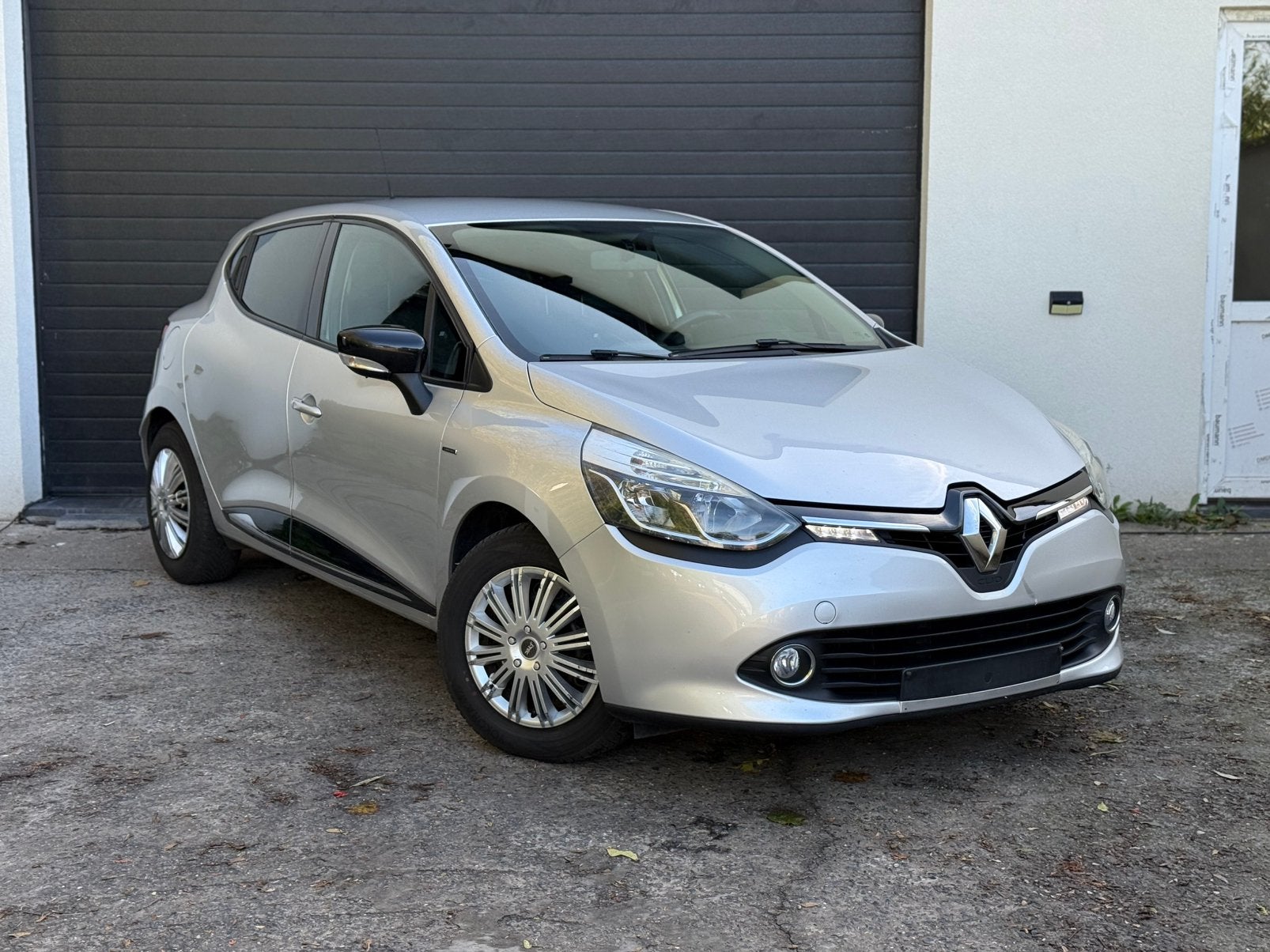 RENAULT CLIO 1.5 DCI LIMITED – 2016 – 75 CH  GPS CLIM AUTO, Autos, Achat, Euro 6, Entreprise, Boîte manuelle