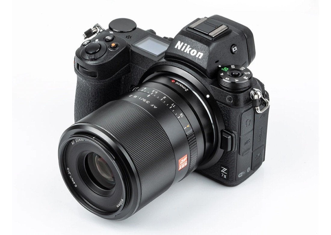 Viltrox 35mm f1.8 full frame lens voor Nikon Z nieuwstaat., Audio, Tv en Foto, Ophalen of Verzenden, Nikon, Accessoires, Autofocus