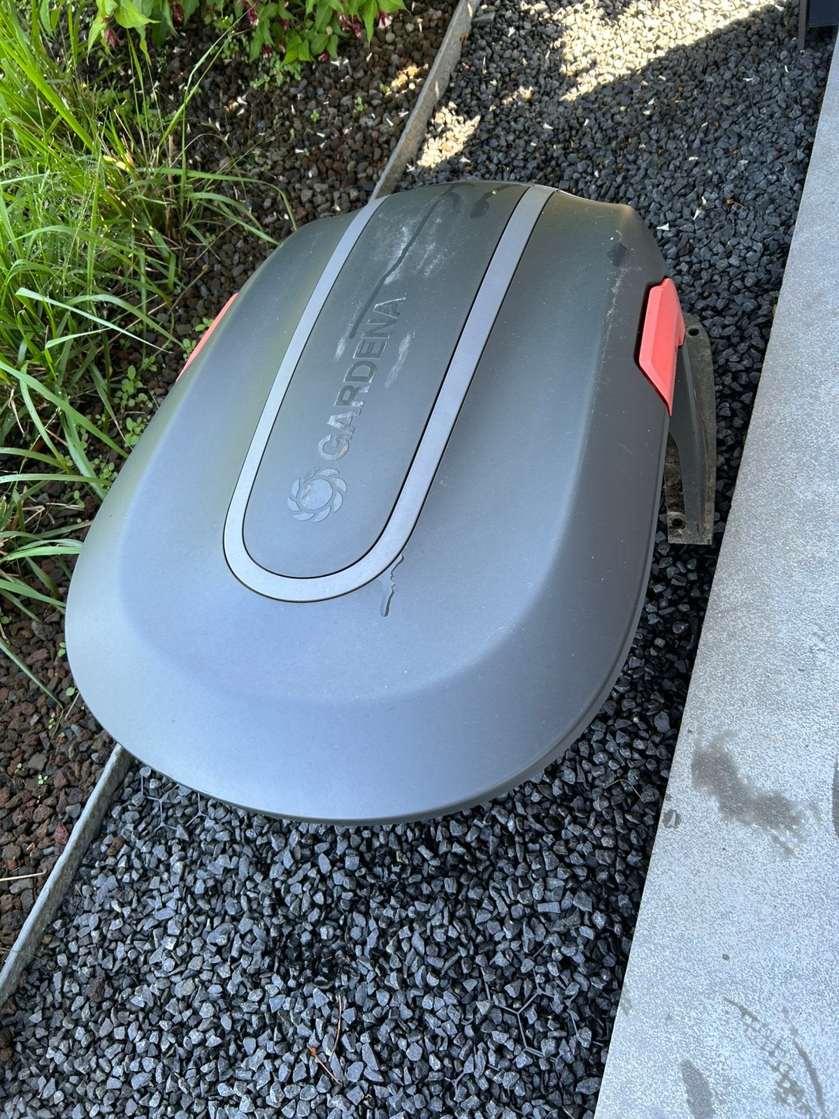 Originele garage voor Gardena Sileno (750 e. a.) grasrobots, Ophalen of Verzenden, Gebruikt