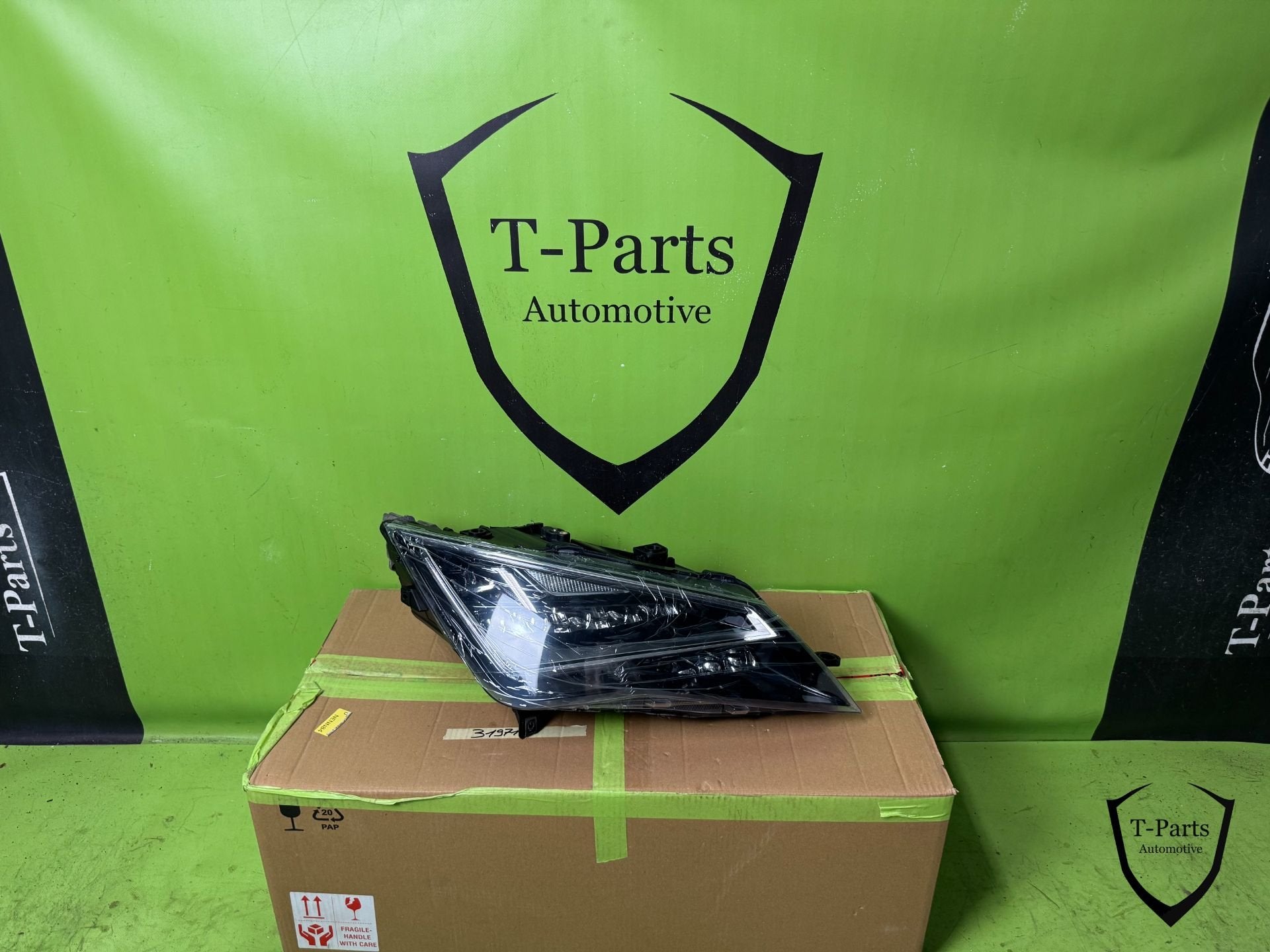 rechts koplamp SEAT LEON II VOLLEDIGE LED VOOR LIFT 5F194100, Auto-onderdelen, Gebruikt, Autovia A-2, Km 585 585
08760  Martorell, ES