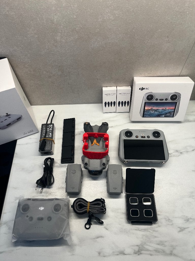 DJI Air 2S Fly More Combo + Télécommande DJI RC, TV, Hi-fi & Vidéo, Drones, Drone avec caméra, 250 à 900 g, Vue à la première personne (FPV)