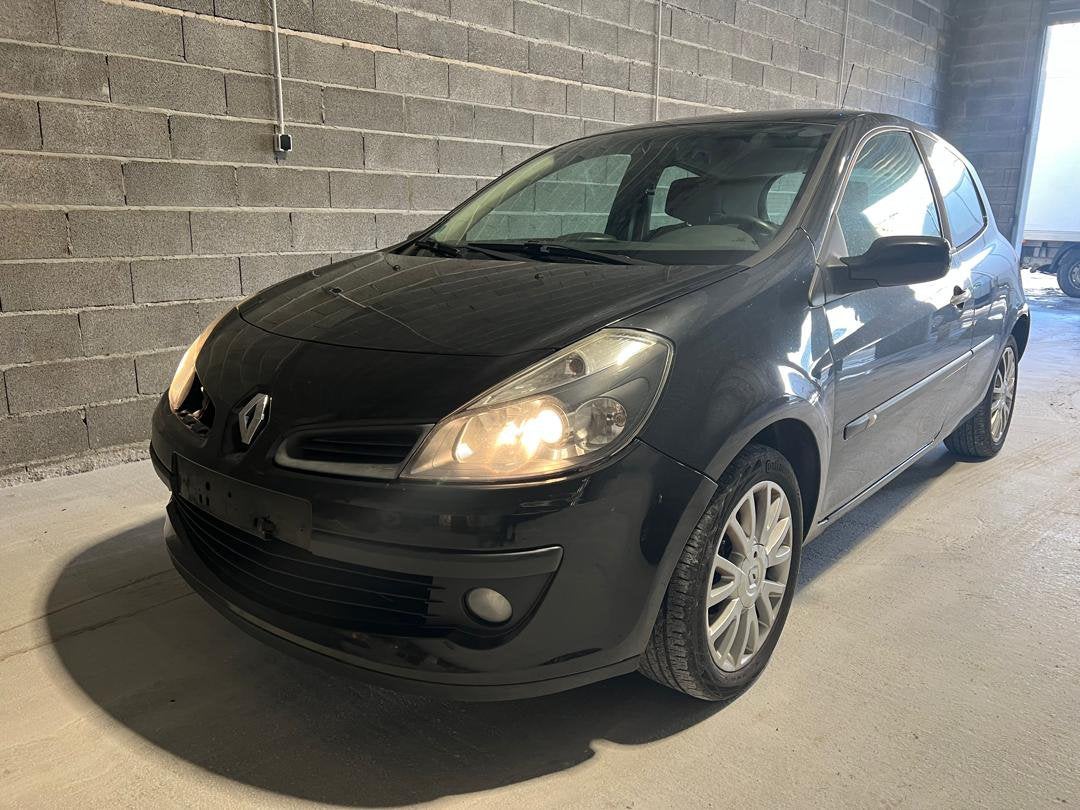 Renault Clio 3 1.2 16V, Auto's, Zwart, Particulier, 3 deurs, Clio