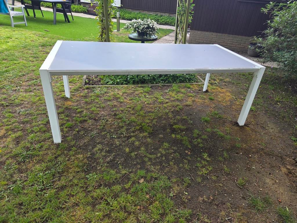 Tuintafel, Tuin en Terras, Ophalen