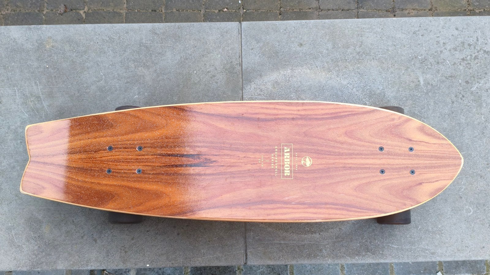 Skateboard / Cruiser en excellent état – Comme neuf, Enlèvement