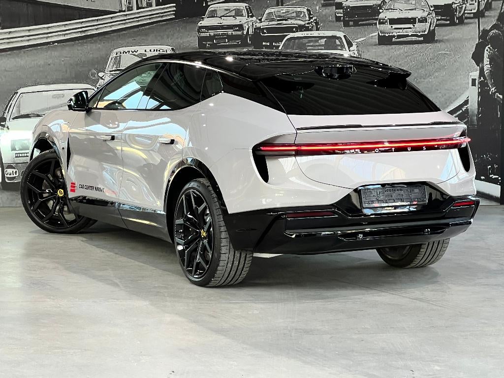 Lotus Eletre S 109 kWh 4WD EDS 450, Automaat, https://public.car-pass.be/vhr/465396cf-b2f7-4c59-bbc3-f5089f2112c7, Alcantara, 5 zetels