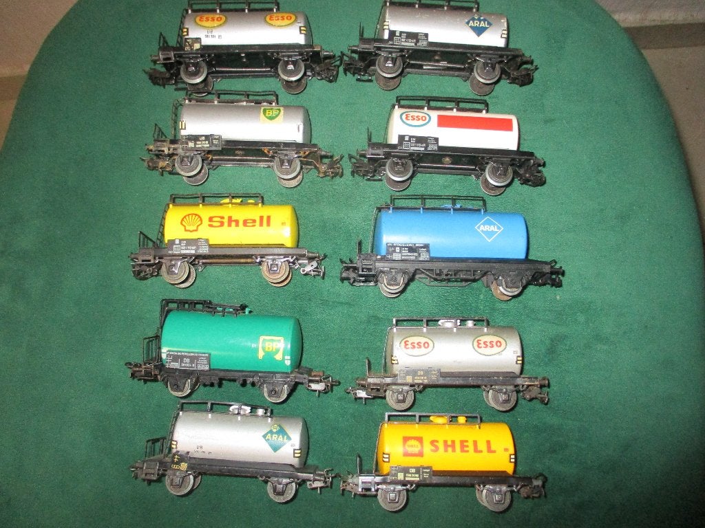 Marklin 10 wagons citernes, Ophalen of Verzenden, Gebruikt, Wagon, Märklin