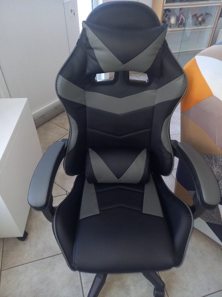 Chaise de gaming ergonomique état neuf, Maison & Meubles, Neuf, Gris, Enlèvement, Ergonomique