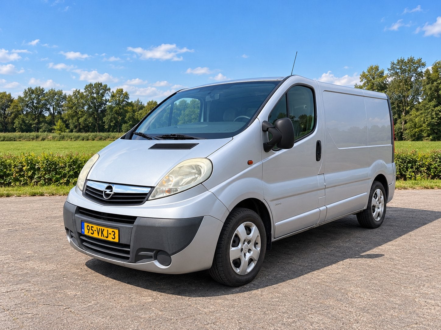 Opel Vivaro 2.0 CDTI (climatisation), Achat, Entreprise, Boîte manuelle, Mercedes-Benz