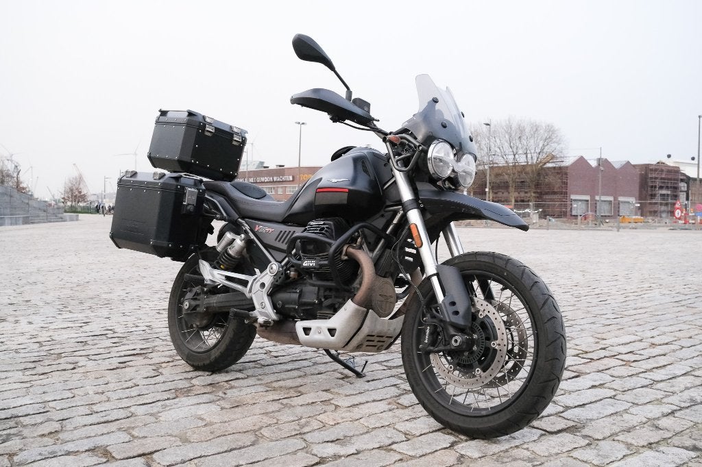Moto Guzzi V85 TT — eerste eigenaar, volledig schadevrij, Motoren, Motoren | Moto Guzzi, 2 cilinders, Motorrijbewijs A, Gebruikt
