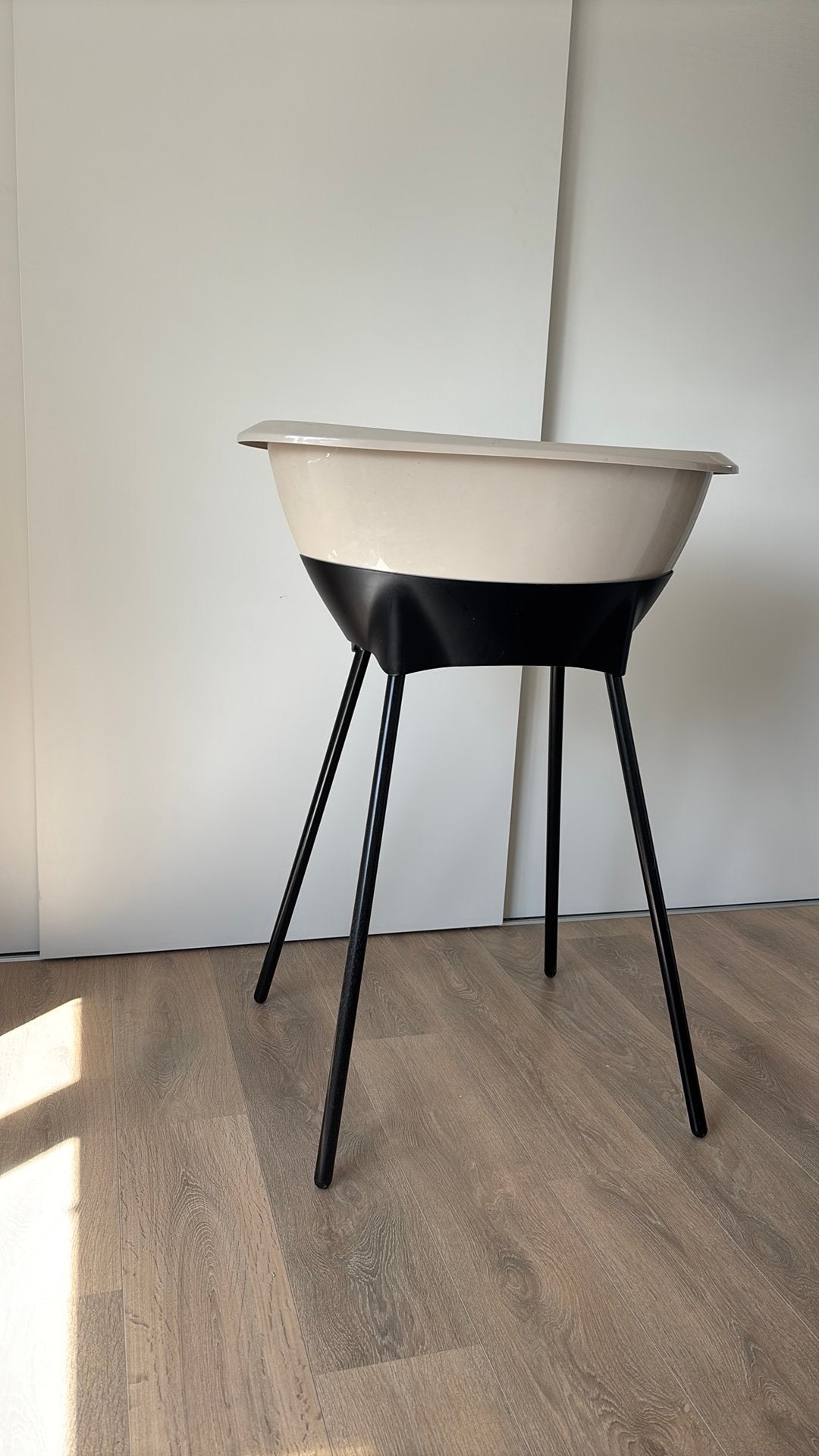 Luma baby badje met thermometer, Kinderen en Baby's, Badjes en Verzorging, Gebruikt, Badje, Standaard, Ophalen