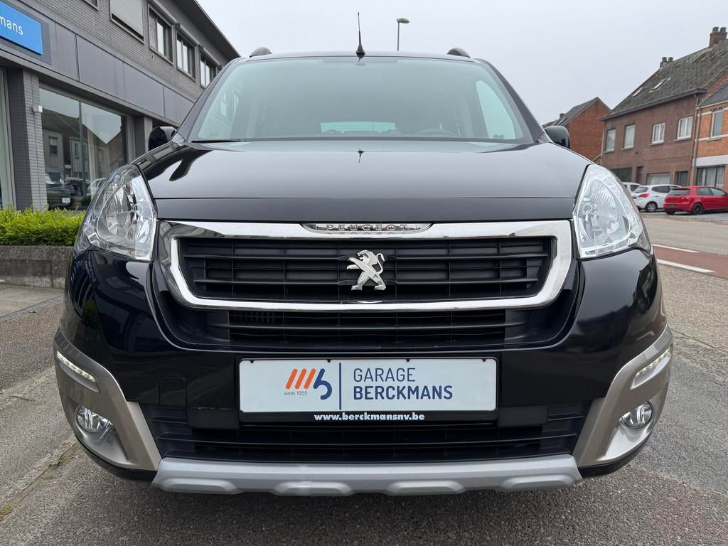 Peugeot Partner Tepee Style 1.2 Benzine vele opties 46000KM!, Auto's, Voorwielaandrijving, Gebruikt, Euro 6, Bedrijf