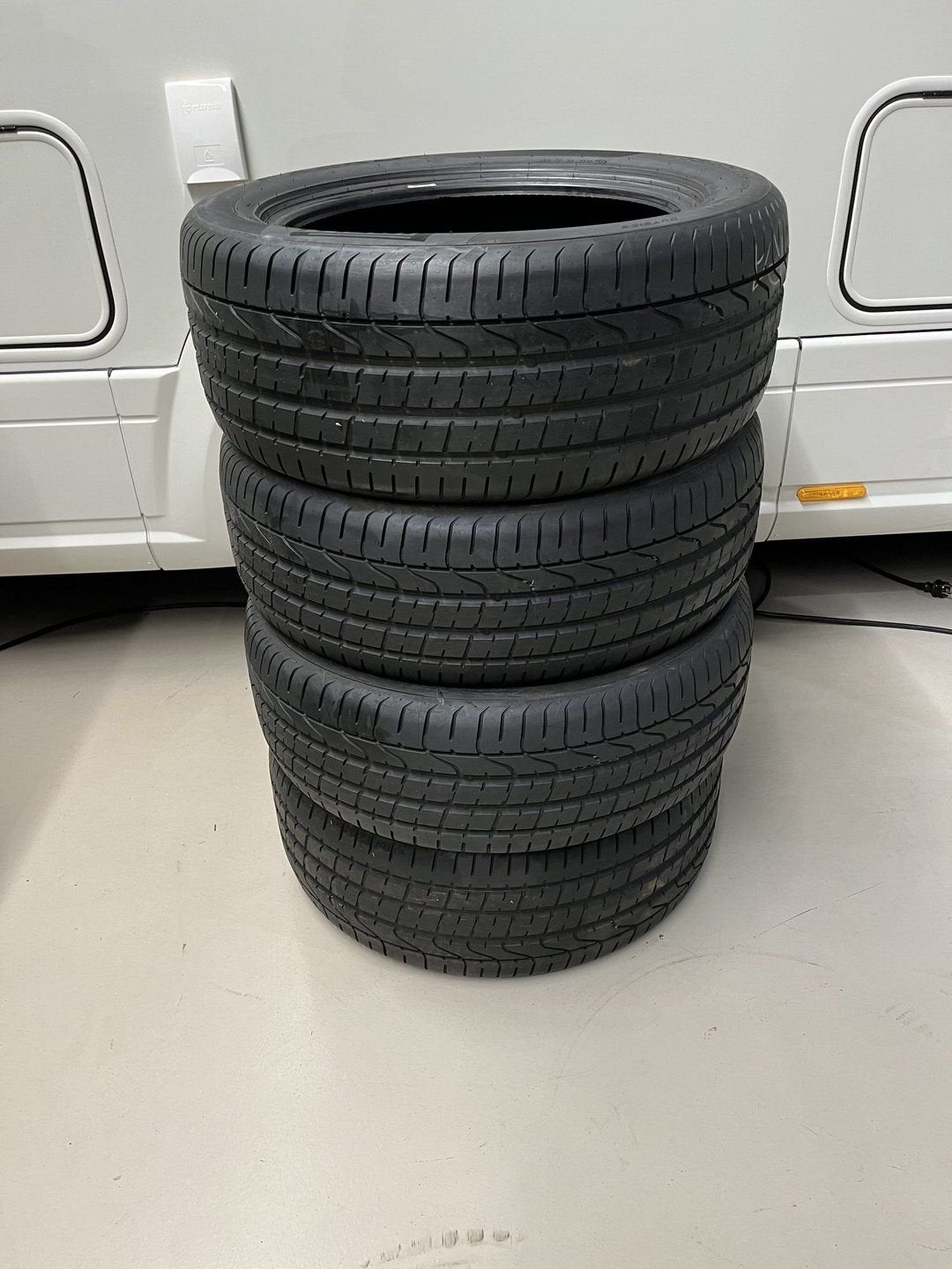 4x Pirelli P-Zero zomer Porsche 235-55-19 101y 255-50-19 103, -, Véhicule de tourisme, Pneus été, -