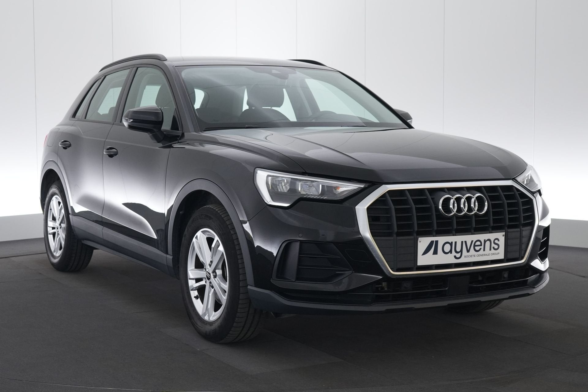 (2CLD688) AUDI Q3, Achat, 110 kW, Entreprise, Carnet d'entretien