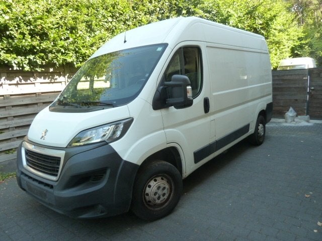 Peugeot Boxer L2H2, 2.0HDI, 130pk, euro 6b, airco, 7700 +btw, Auto's, Voorwielaandrijving, Stof, Wit, Bluetooth