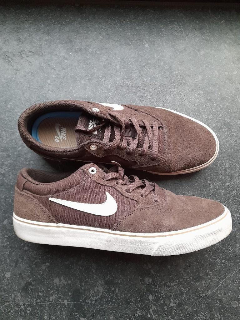 Nike SB (2 stuks) - maat 42,5, Autres couleurs, Nike, Comme neuf, Enlèvement
